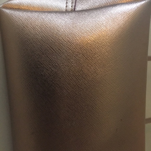 Bath & Body Work large Gold tote - Picture 8 of 9